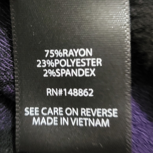 Torrid - Women's Plaid Flutter Sleeves Button Up Top- Size 4 - Picture 4 of 4